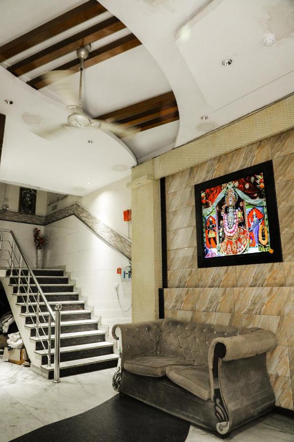 Hotel Centra Inn New Delhi Exterior photo